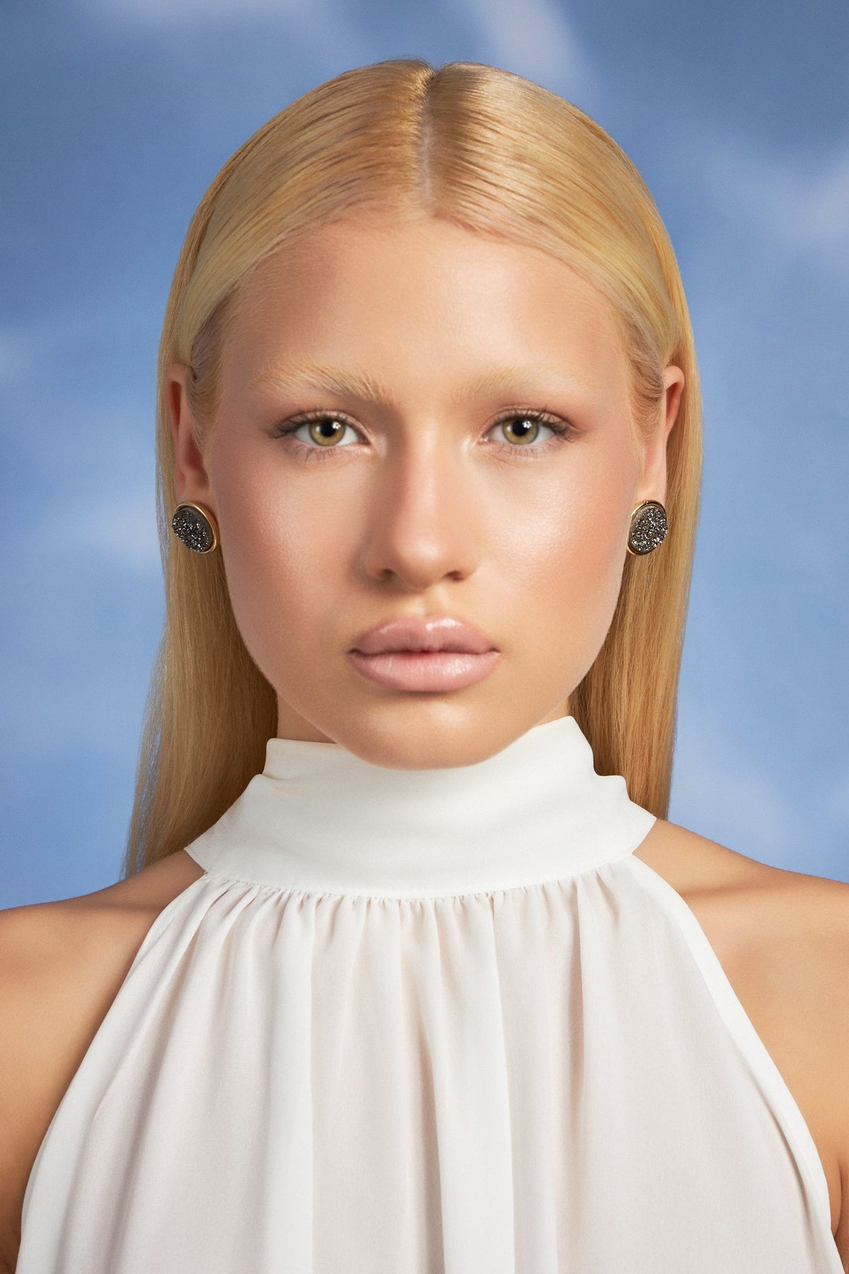 Brinco Aurora — Drusa Metalizada — coleção Supernova, Aimer Joias
