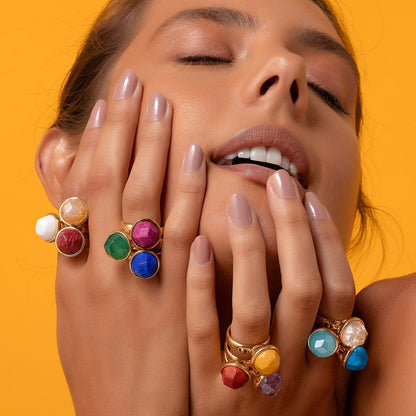 Anel Classic - Cristal de Rocha detalhe — Ouro 18K | Aimer Joias | anel semijoia pedra natural