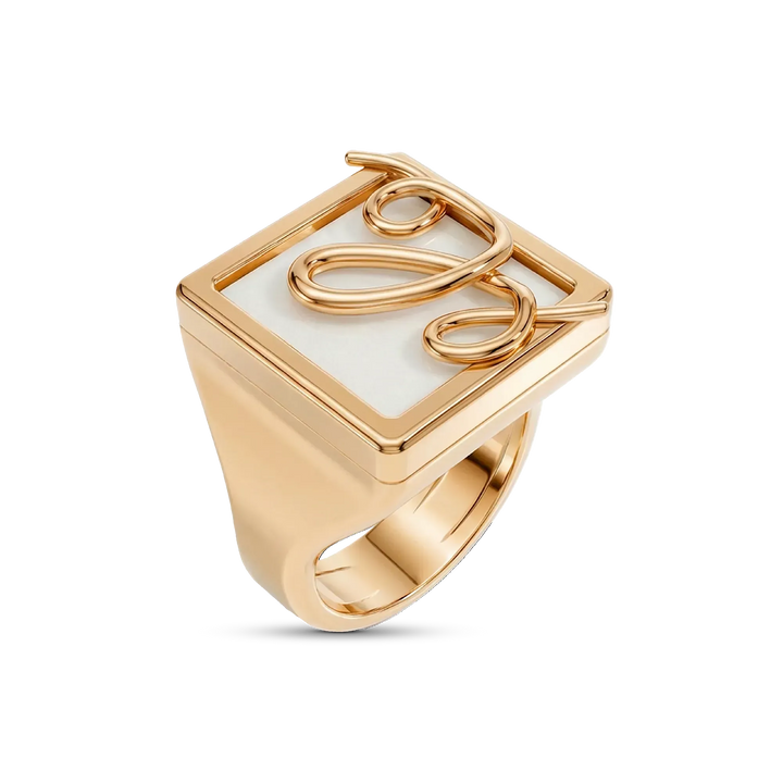 Anel Forma com Ágata Branca em banho ouro 18k — anel de mindinho | Coleção Entre o Traço e a Forma Aimer Joias