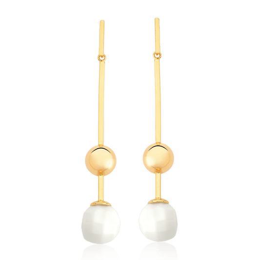 Brinco Fascínio com Porcelana em banho ouro 18k | Brinco feminino atemporal Aimer Joias