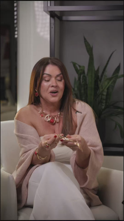 Vídeo 360° do colar Choker Aurora com Howlita Branca (vista 3)